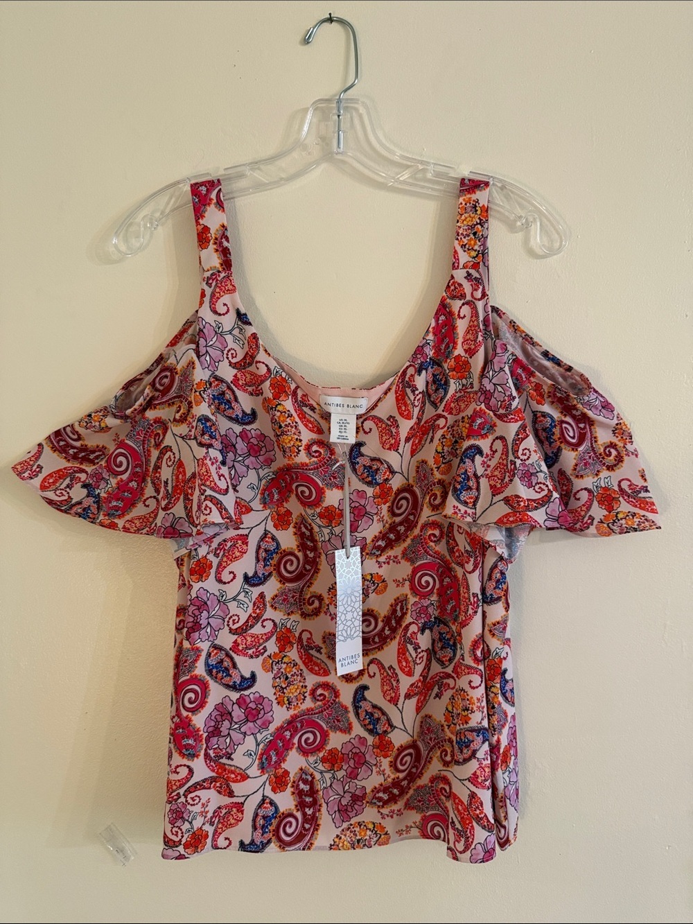 NWT Paisley Blouse with pink background Super Cute For Summer- XL